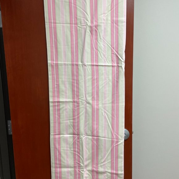 Pottery Barn Kids Cute Bedding and Drapes - Picture 3 of 6